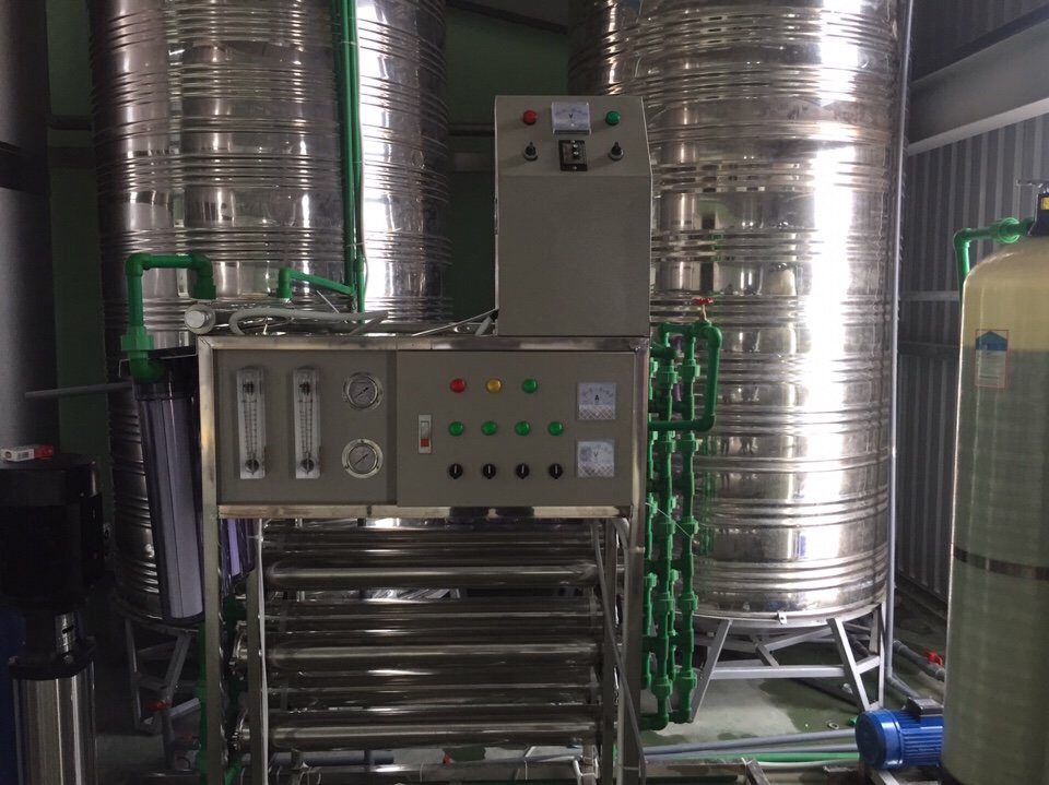 Máy lọc nước dạng công nghiệp công xuất 1500L/h