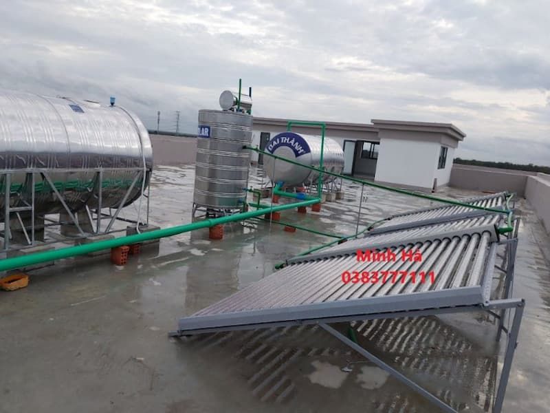 May Nuoc Nong Nang Luong Mat Troi 1000l 2