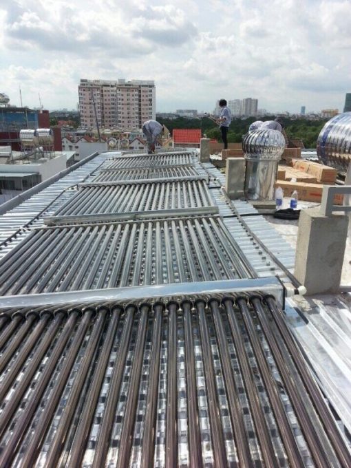 Máy nước nóng năng lượng mặt trời 8000 lít