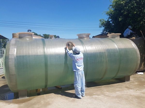 Hàn sửa bồn nước composite bằng sợi thủy tinh