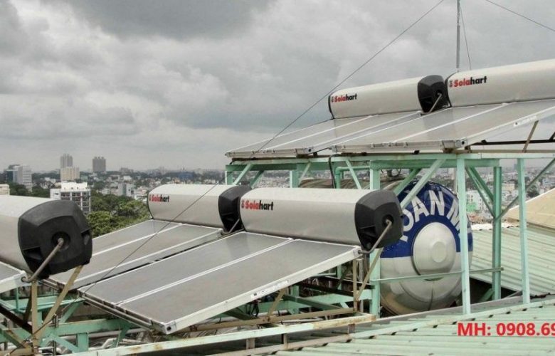 Máy nước nóng năng lượng mặt trời Solahart 300 Lít