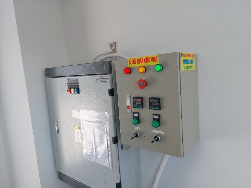 Tủ điều khiển nước nóng