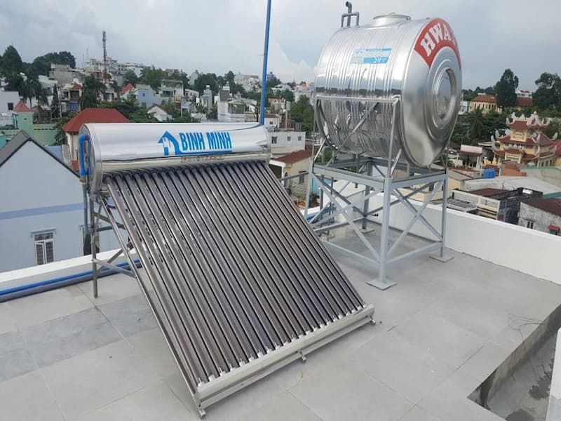 Diện tích lắp đặt hệ thống máy nước nóng NLMT phải lớn